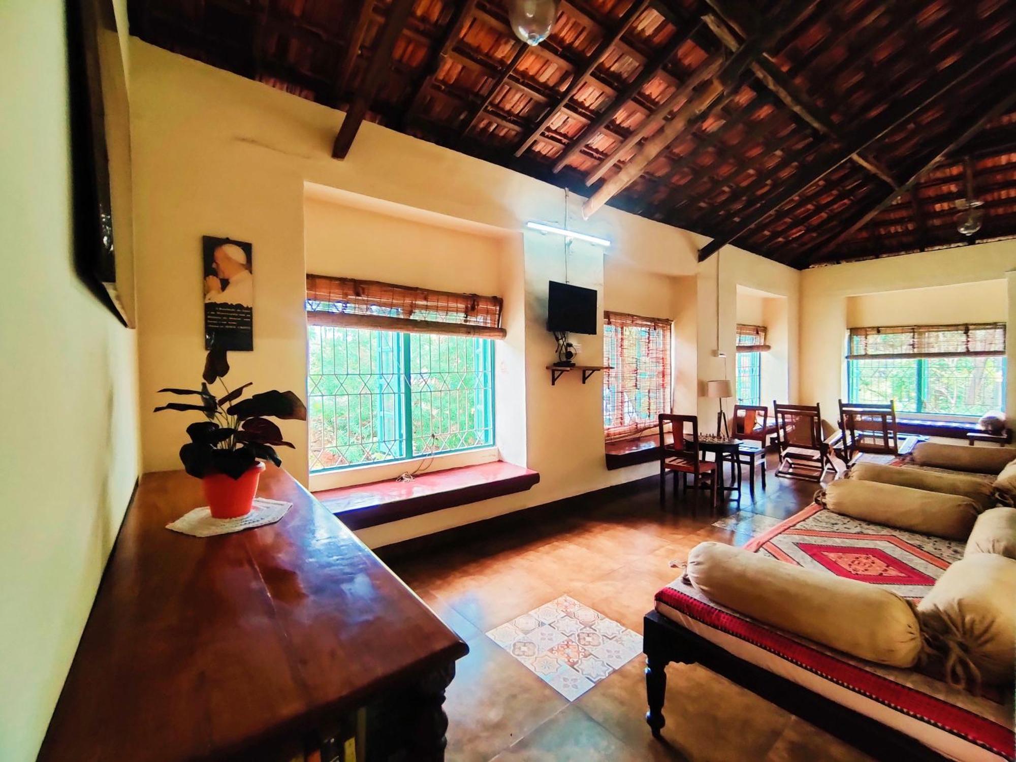 The Bungalow Bogmalo An 1880 Indo Portuguese Heritage Beach Villa South Goa ภายนอก รูปภาพ